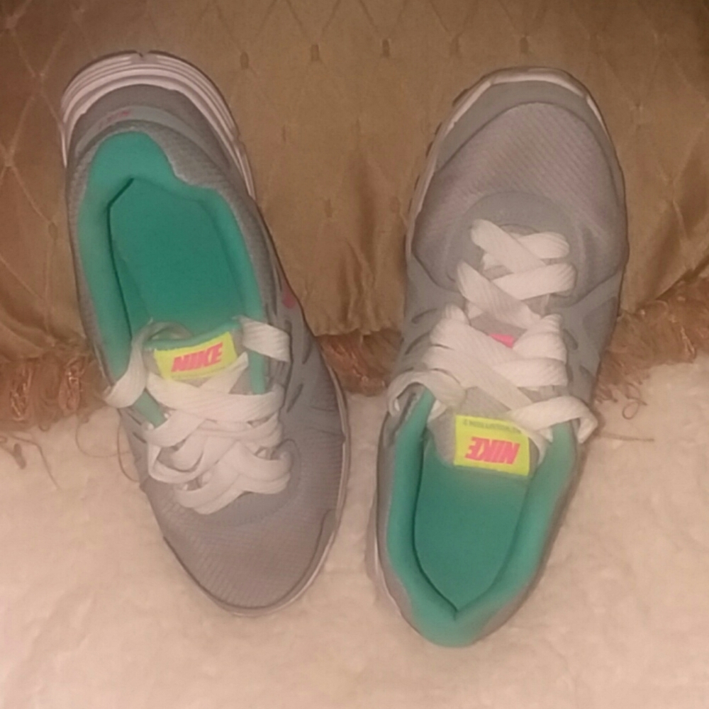 Nike shoes